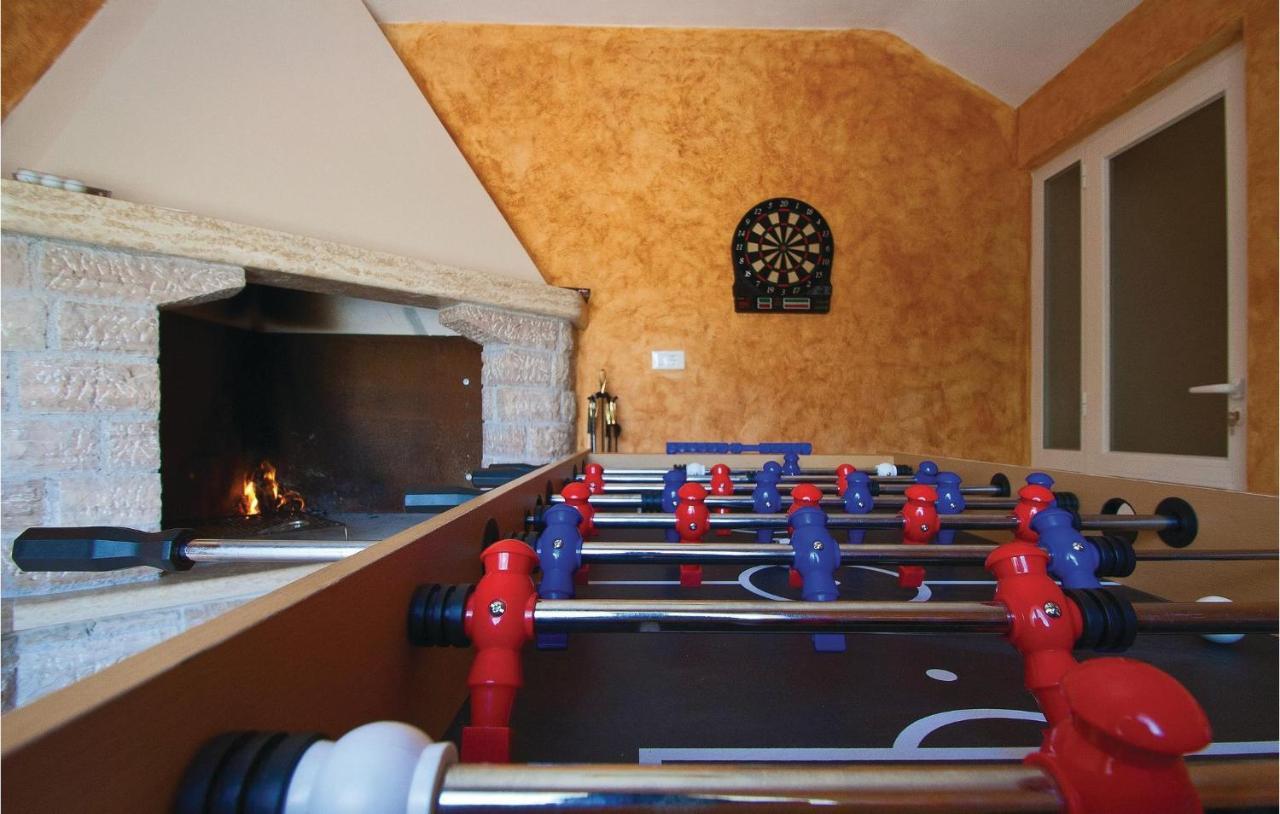 Cozy Home In Frkeci With Outdoor Swimming Pool Barban Esterno foto