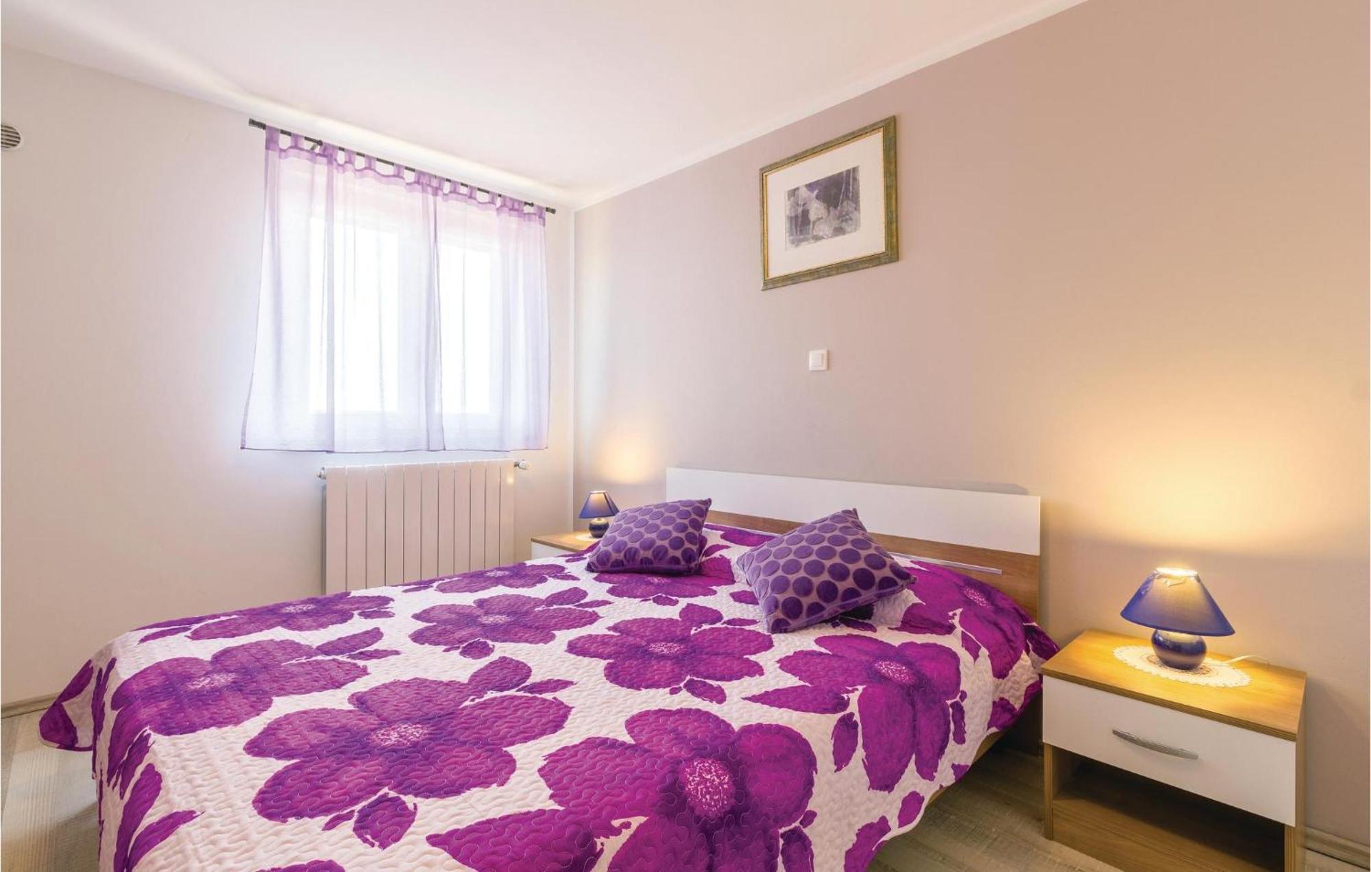 Cozy Home In Frkeci With Outdoor Swimming Pool Barban Esterno foto