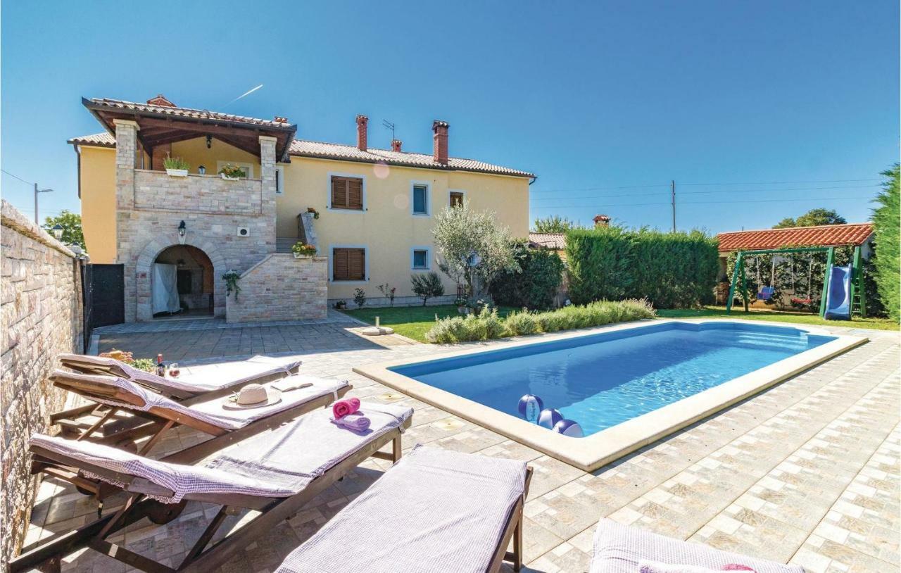 Cozy Home In Frkeci With Outdoor Swimming Pool Barban Esterno foto